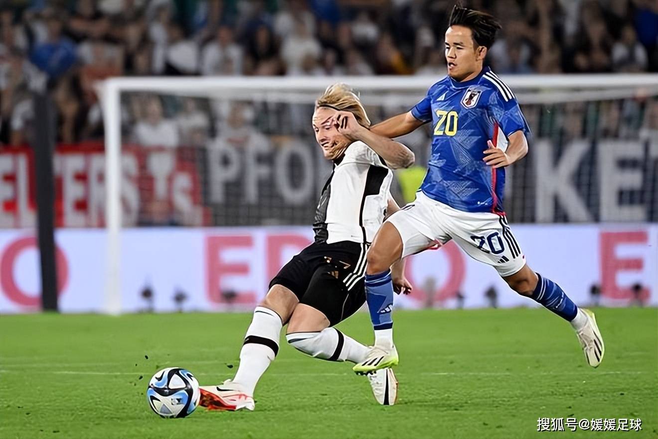 门兴格拉德巴赫主场战胜多特蒙德，取得胜利