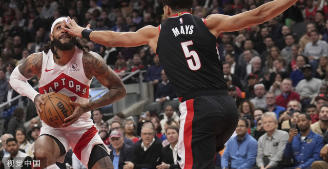 包含猛龙胜开拓者，迎来三连胜的词条